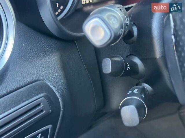 Білий Мерседес ГЛЦ-Клас, об'ємом двигуна 1.99 л та пробігом 80 тис. км за 27700 $, фото 24 на Automoto.ua