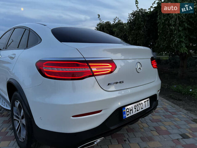 Белый Мерседес ГЛЦ-Класс, объемом двигателя 1.99 л и пробегом 68 тыс. км за 35800 $, фото 20 на Automoto.ua