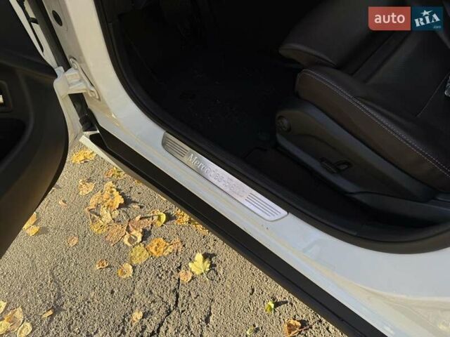 Білий Мерседес ГЛЦ-Клас, об'ємом двигуна 2.14 л та пробігом 164 тис. км за 25500 $, фото 28 на Automoto.ua