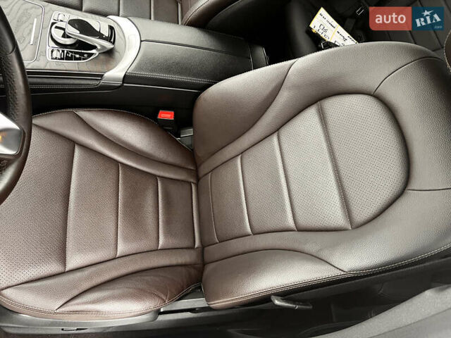 Білий Мерседес ГЛЦ-Клас, об'ємом двигуна 2.2 л та пробігом 33 тис. км за 39000 $, фото 23 на Automoto.ua