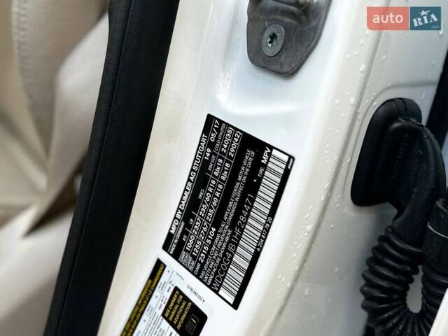 Белый Мерседес ГЛЦ-Класс, объемом двигателя 1.99 л и пробегом 111 тыс. км за 28900 $, фото 24 на Automoto.ua
