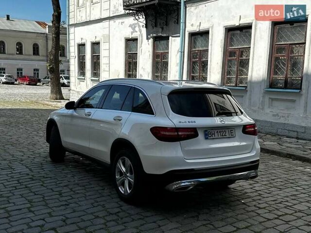 Белый Мерседес ГЛЦ-Класс, объемом двигателя 1.99 л и пробегом 111 тыс. км за 28900 $, фото 13 на Automoto.ua