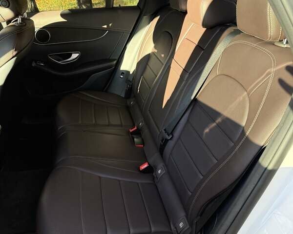 Білий Мерседес ГЛЦ-Клас, об'ємом двигуна 2.14 л та пробігом 164 тис. км за 25500 $, фото 16 на Automoto.ua