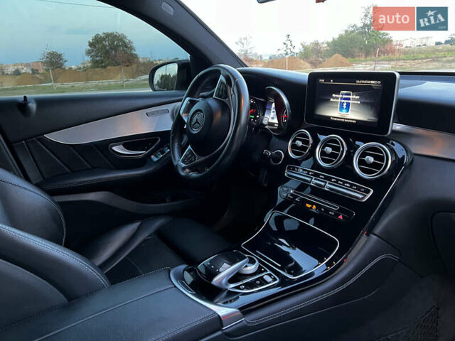 Белый Мерседес ГЛЦ-Класс, объемом двигателя 1.99 л и пробегом 68 тыс. км за 35800 $, фото 23 на Automoto.ua