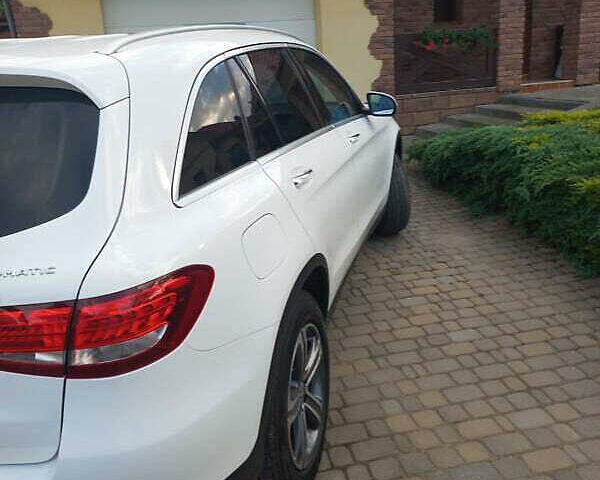 Білий Мерседес ГЛЦ-Клас, об'ємом двигуна 1.99 л та пробігом 103 тис. км за 26400 $, фото 4 на Automoto.ua