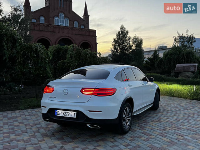 Белый Мерседес ГЛЦ-Класс, объемом двигателя 1.99 л и пробегом 68 тыс. км за 35800 $, фото 17 на Automoto.ua
