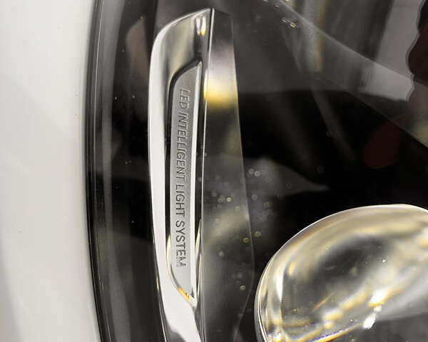 Білий Мерседес ГЛЦ-Клас, об'ємом двигуна 2.2 л та пробігом 33 тис. км за 39000 $, фото 6 на Automoto.ua