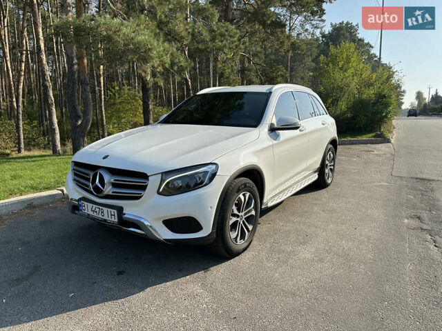 Белый Мерседес ГЛЦ-Класс, объемом двигателя 2.14 л и пробегом 180 тыс. км за 33000 $, фото 1 на Automoto.ua