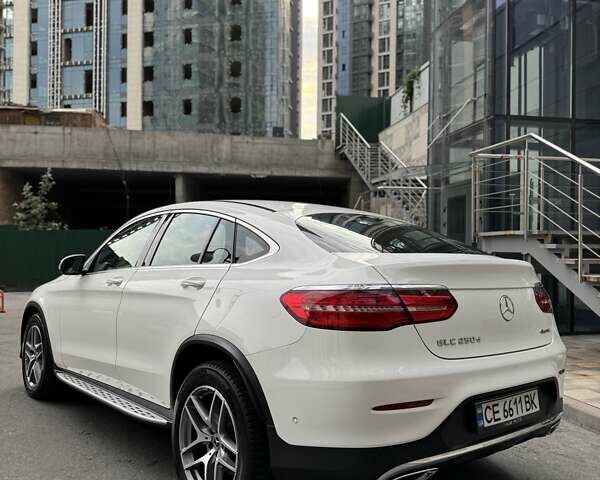 Мерседес ГЛЦ-Класс 2017 в Киеве на Automoto.ua Белый Мерседес ГЛЦ-Класс, объемом двигателя 2.14 л и пробегом 98 тыс. км за 39500 $, фото 8 на Automoto.ua