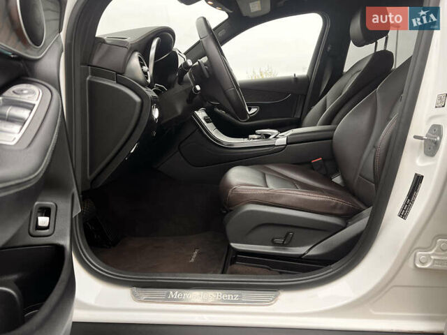 Білий Мерседес ГЛЦ-Клас, об'ємом двигуна 2.2 л та пробігом 33 тис. км за 39000 $, фото 22 на Automoto.ua