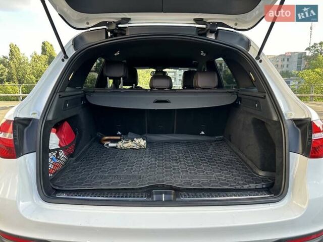 Белый Мерседес ГЛЦ-Класс, объемом двигателя 2.14 л и пробегом 162 тыс. км за 27499 $, фото 23 на Automoto.ua