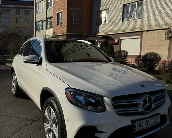 Білий Мерседес ГЛЦ-Клас, об'ємом двигуна 1.99 л та пробігом 93 тис. км за 27400 $, фото 4 на Automoto.ua