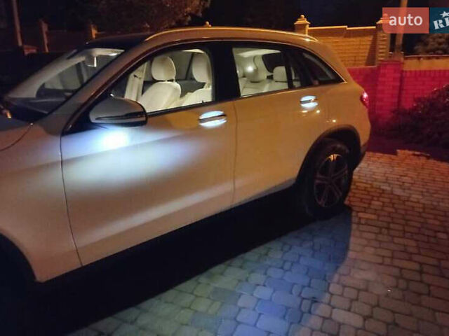 Білий Мерседес ГЛЦ-Клас, об'ємом двигуна 1.99 л та пробігом 103 тис. км за 26400 $, фото 23 на Automoto.ua