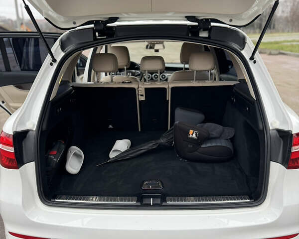 Білий Мерседес ГЛЦ-Клас, об'ємом двигуна 2.14 л та пробігом 137 тис. км за 31500 $, фото 13 на Automoto.ua