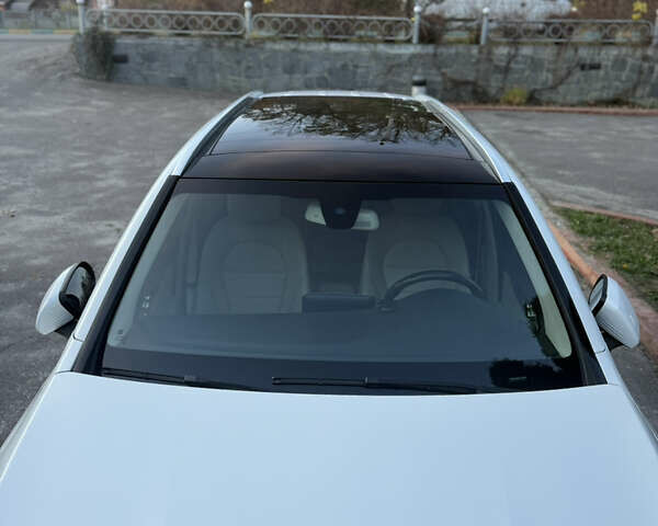 Белый Мерседес ГЛЦ-Класс, объемом двигателя 1.99 л и пробегом 119 тыс. км за 32000 $, фото 10 на Automoto.ua