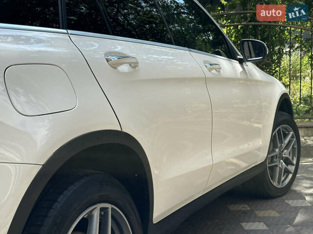 Білий Мерседес ГЛЦ-Клас, об'ємом двигуна 2 л та пробігом 182 тис. км за 22800 $, фото 69 на Automoto.ua