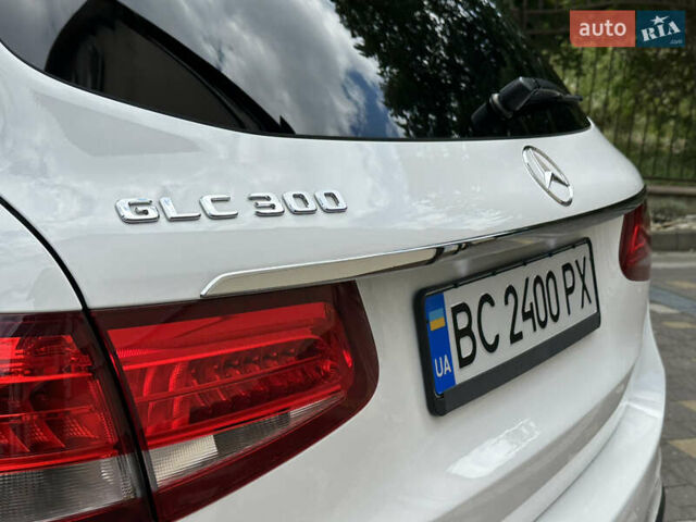 Білий Мерседес ГЛЦ-Клас, об'ємом двигуна 2 л та пробігом 182 тис. км за 22800 $, фото 58 на Automoto.ua