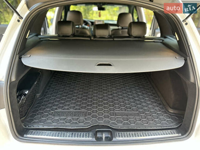 Білий Мерседес ГЛЦ-Клас, об'ємом двигуна 2 л та пробігом 182 тис. км за 22800 $, фото 125 на Automoto.ua