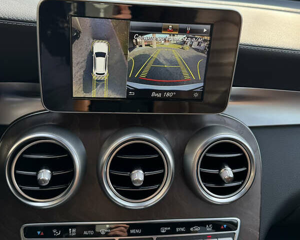 Белый Мерседес ГЛЦ-Класс, объемом двигателя 2.2 л и пробегом 52 тыс. км за 44500 $, фото 20 на Automoto.ua