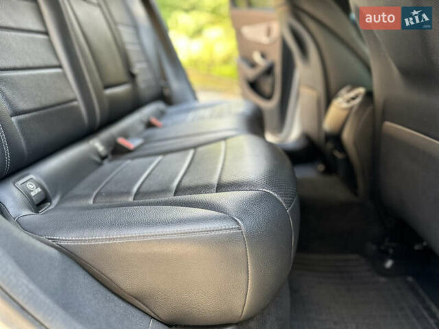 Білий Мерседес ГЛЦ-Клас, об'ємом двигуна 2 л та пробігом 182 тис. км за 22800 $, фото 113 на Automoto.ua