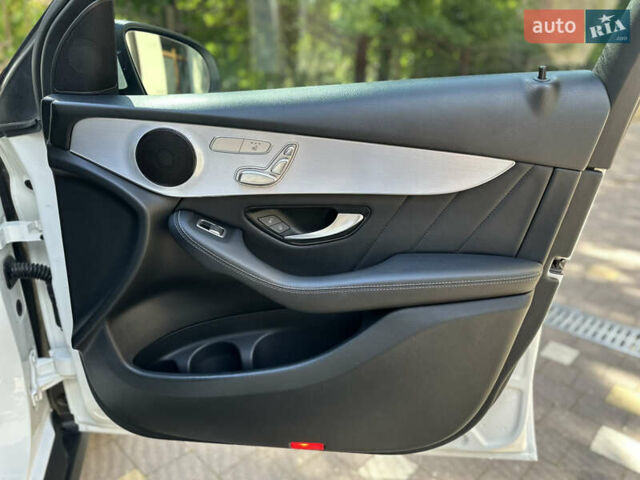 Білий Мерседес ГЛЦ-Клас, об'ємом двигуна 2 л та пробігом 182 тис. км за 22800 $, фото 90 на Automoto.ua