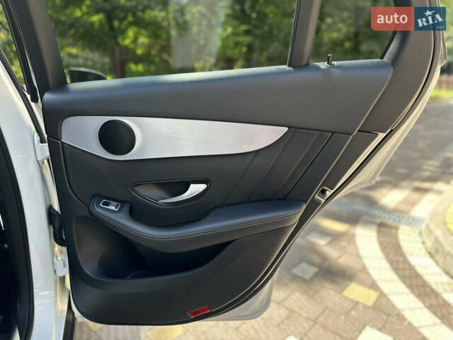 Білий Мерседес ГЛЦ-Клас, об'ємом двигуна 2 л та пробігом 182 тис. км за 22800 $, фото 110 на Automoto.ua