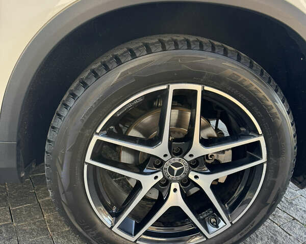 Белый Мерседес ГЛЦ-Класс, объемом двигателя 2.2 л и пробегом 52 тыс. км за 44500 $, фото 9 на Automoto.ua