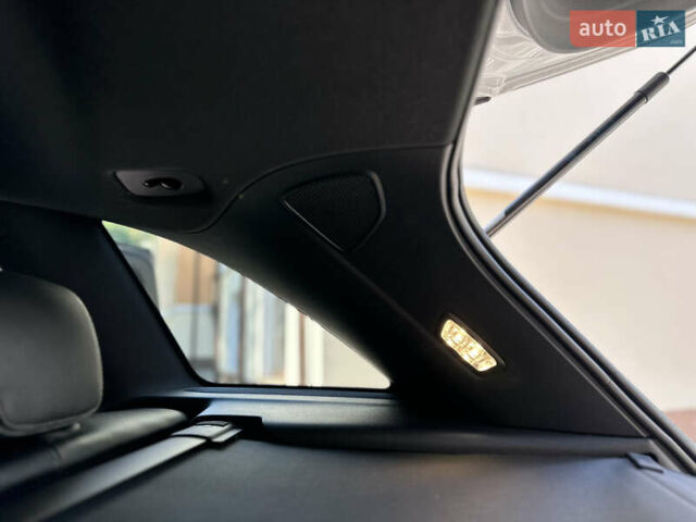 Білий Мерседес ГЛЦ-Клас, об'ємом двигуна 2 л та пробігом 182 тис. км за 22800 $, фото 123 на Automoto.ua