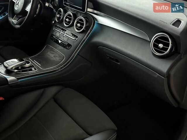 Белый Мерседес ГЛЦ-Класс, объемом двигателя 2.14 л и пробегом 220 тыс. км за 33000 $, фото 24 на Automoto.ua