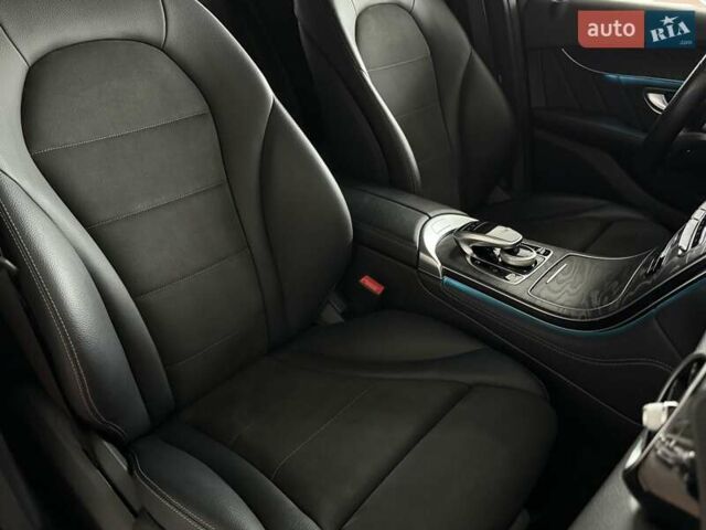 Белый Мерседес ГЛЦ-Класс, объемом двигателя 2.14 л и пробегом 220 тыс. км за 33000 $, фото 26 на Automoto.ua