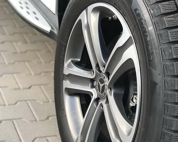 Белый Мерседес ГЛЦ-Класс, объемом двигателя 2 л и пробегом 77 тыс. км за 33000 $, фото 39 на Automoto.ua