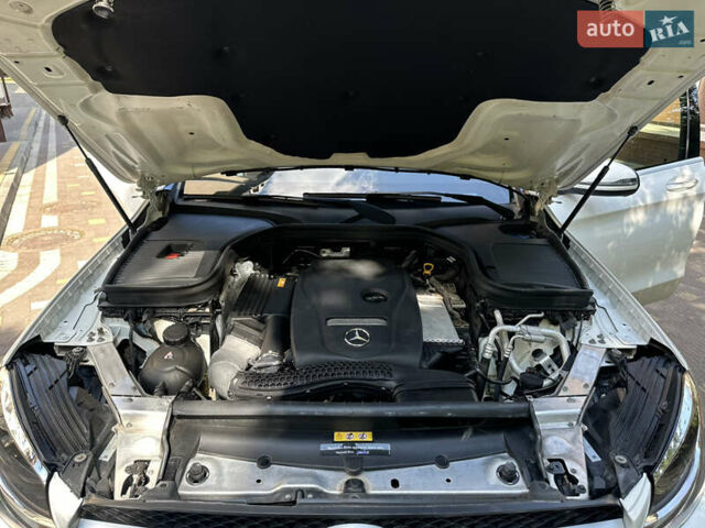 Білий Мерседес ГЛЦ-Клас, об'ємом двигуна 2 л та пробігом 182 тис. км за 22800 $, фото 130 на Automoto.ua