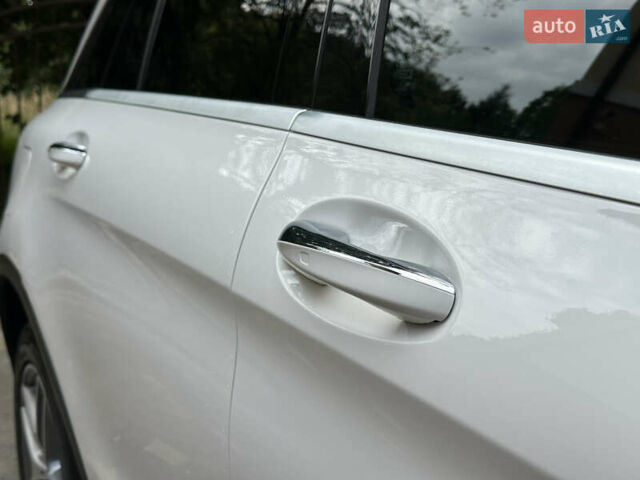 Білий Мерседес ГЛЦ-Клас, об'ємом двигуна 2 л та пробігом 182 тис. км за 22800 $, фото 37 на Automoto.ua