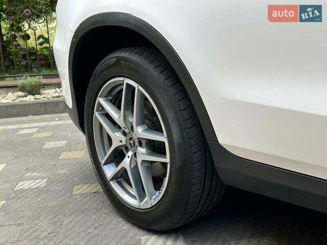 Білий Мерседес ГЛЦ-Клас, об'ємом двигуна 2 л та пробігом 182 тис. км за 22800 $, фото 39 на Automoto.ua