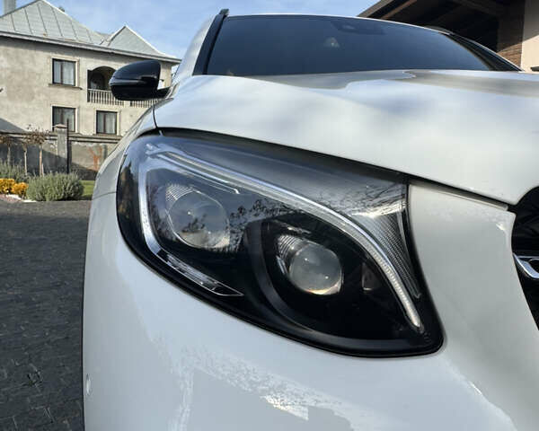 Белый Мерседес ГЛЦ-Класс, объемом двигателя 2.2 л и пробегом 52 тыс. км за 44500 $, фото 6 на Automoto.ua