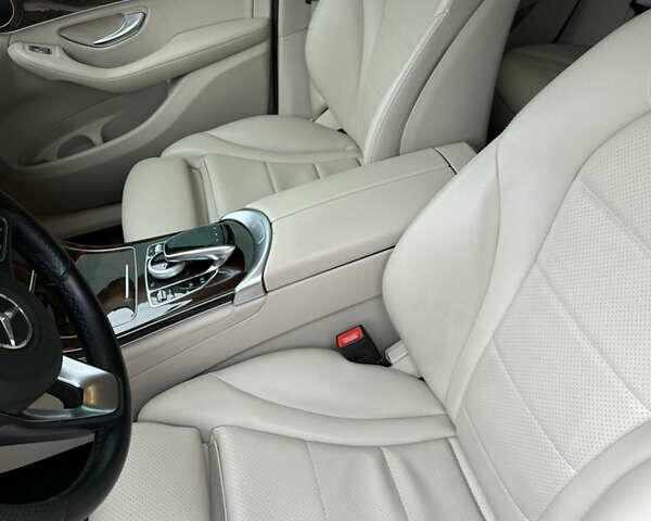 Белый Мерседес ГЛЦ-Класс, объемом двигателя 2.14 л и пробегом 55 тыс. км за 35700 $, фото 31 на Automoto.ua