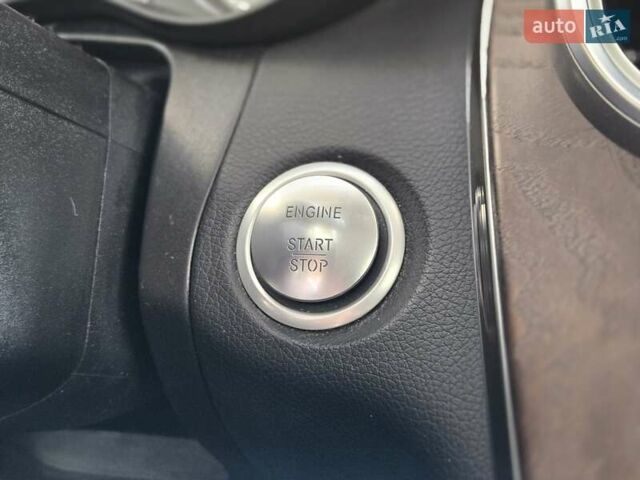 Белый Мерседес ГЛЦ-Класс, объемом двигателя 2.14 л и пробегом 47 тыс. км за 33500 $, фото 13 на Automoto.ua