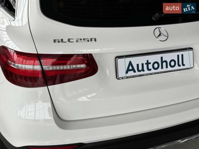 Белый Мерседес ГЛЦ-Класс, объемом двигателя 2.14 л и пробегом 220 тыс. км за 33000 $, фото 9 на Automoto.ua