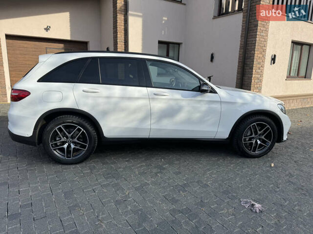 Белый Мерседес ГЛЦ-Класс, объемом двигателя 2.2 л и пробегом 52 тыс. км за 44500 $, фото 4 на Automoto.ua
