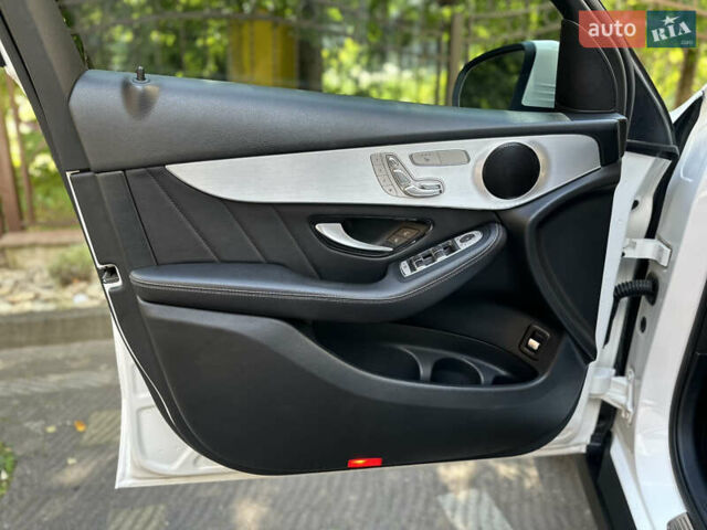 Білий Мерседес ГЛЦ-Клас, об'ємом двигуна 2 л та пробігом 182 тис. км за 22800 $, фото 86 на Automoto.ua