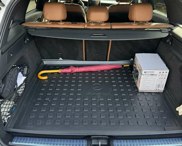 Белый Мерседес ГЛЦ-Класс, объемом двигателя 2.2 л и пробегом 52 тыс. км за 44500 $, фото 33 на Automoto.ua