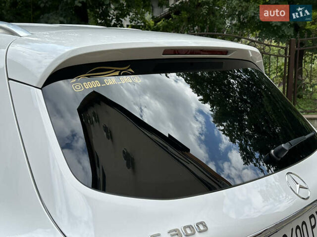 Білий Мерседес ГЛЦ-Клас, об'ємом двигуна 2 л та пробігом 182 тис. км за 22800 $, фото 57 на Automoto.ua