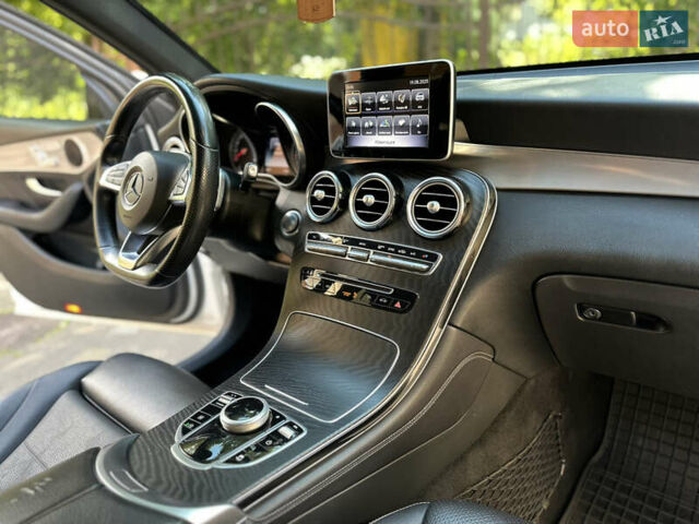 Білий Мерседес ГЛЦ-Клас, об'ємом двигуна 2 л та пробігом 182 тис. км за 22800 $, фото 93 на Automoto.ua