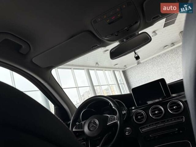 Белый Мерседес ГЛЦ-Класс, объемом двигателя 2.14 л и пробегом 220 тыс. км за 33000 $, фото 28 на Automoto.ua