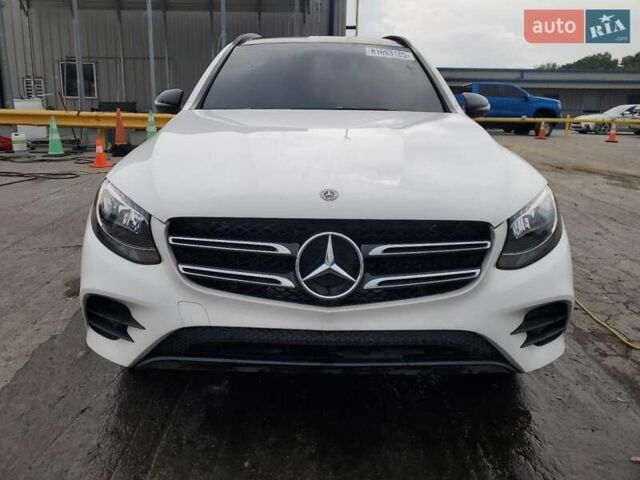 Белый Мерседес ГЛЦ-Класс, объемом двигателя 1.99 л и пробегом 56 тыс. км за 9200 $, фото 4 на Automoto.ua