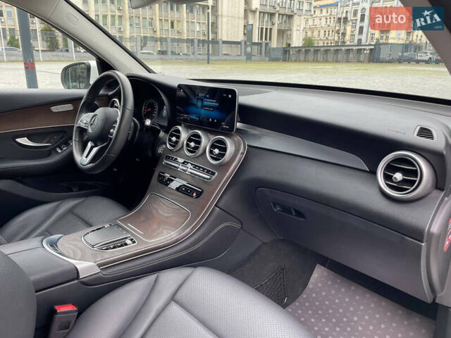 Білий Мерседес ГЛЦ-Клас, об'ємом двигуна 1.9 л та пробігом 85 тис. км за 42500 $, фото 5 на Automoto.ua