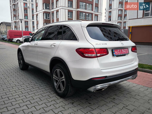 Белый Мерседес ГЛЦ-Класс, объемом двигателя 2 л и пробегом 135 тыс. км за 21600 $, фото 8 на Automoto.ua