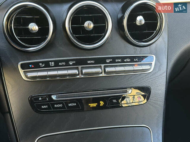 Белый Мерседес ГЛЦ-Класс, объемом двигателя 1.99 л и пробегом 81 тыс. км за 29000 $, фото 45 на Automoto.ua