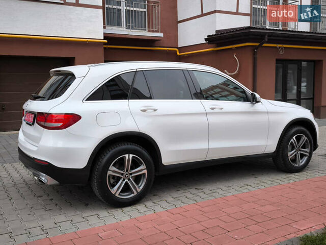 Белый Мерседес ГЛЦ-Класс, объемом двигателя 2 л и пробегом 135 тыс. км за 21600 $, фото 70 на Automoto.ua