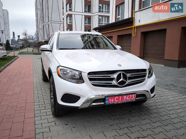 Белый Мерседес ГЛЦ-Класс, объемом двигателя 2 л и пробегом 135 тыс. км за 21600 $, фото 17 на Automoto.ua